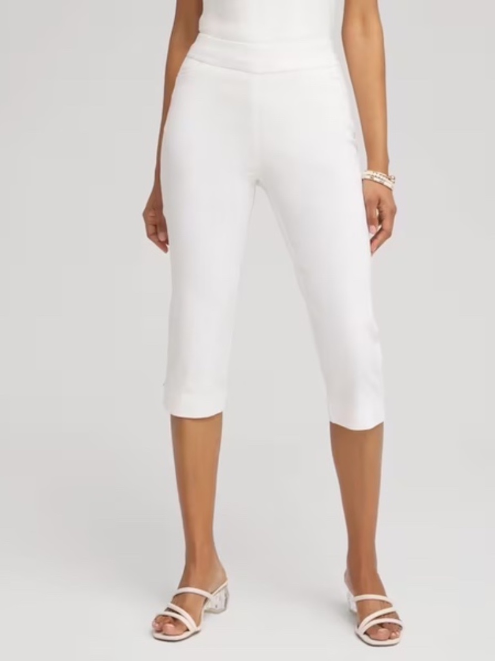 Chico's White Brigitte™ Pull-On Rivet Slim Capris So Slimming Size 0